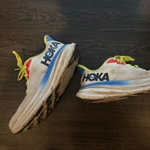 Hoka Clifton 9 Men's - Size 9 - Blanc de Blanc/Virtual Blue